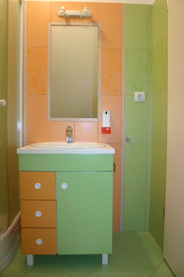 Enjoy 110Qm Apartment Im Historischen Zentrum Sopron Exterior foto