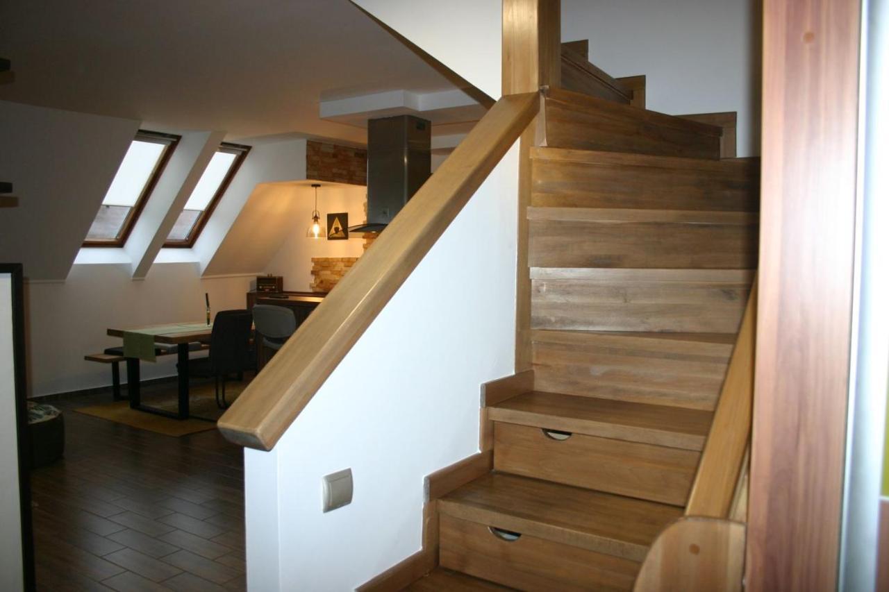 Enjoy 110Qm Apartment Im Historischen Zentrum Sopron Exterior foto